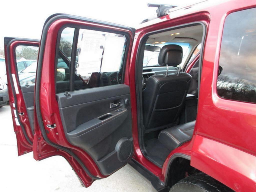 2012 Jeep Liberty - $5,995