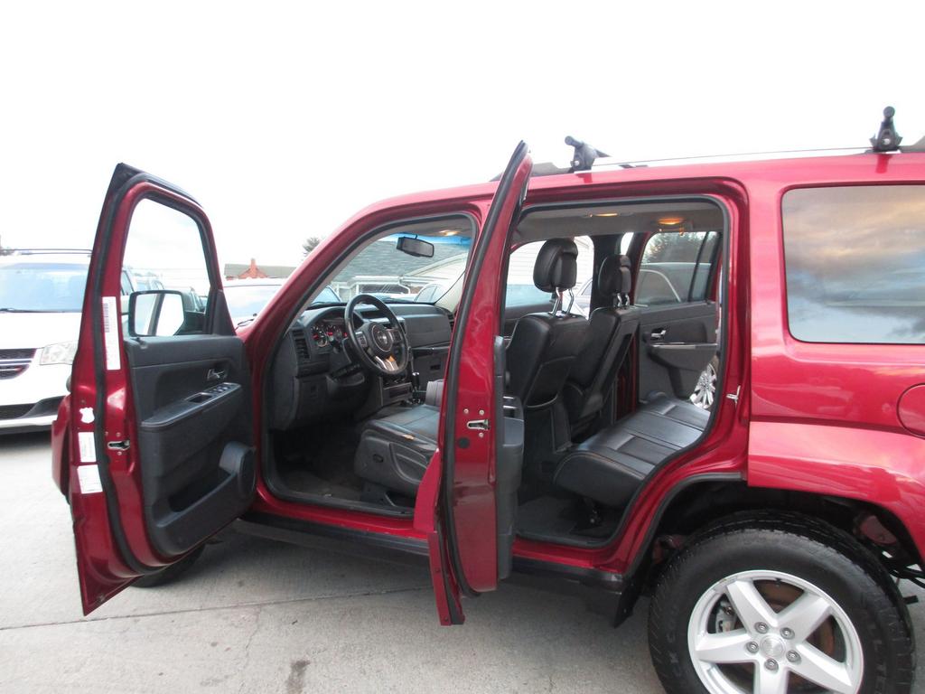 2012 Jeep Liberty - $5,995