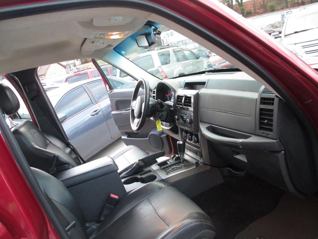 2012 Jeep Liberty - $5,995