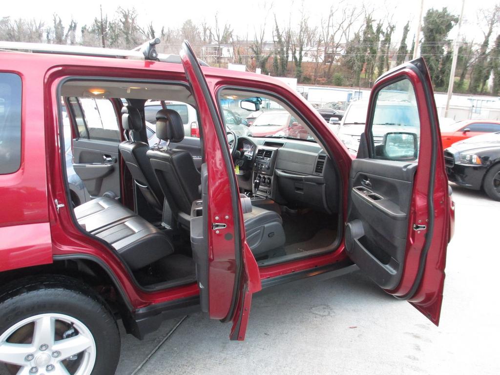 2012 Jeep Liberty - $5,995
