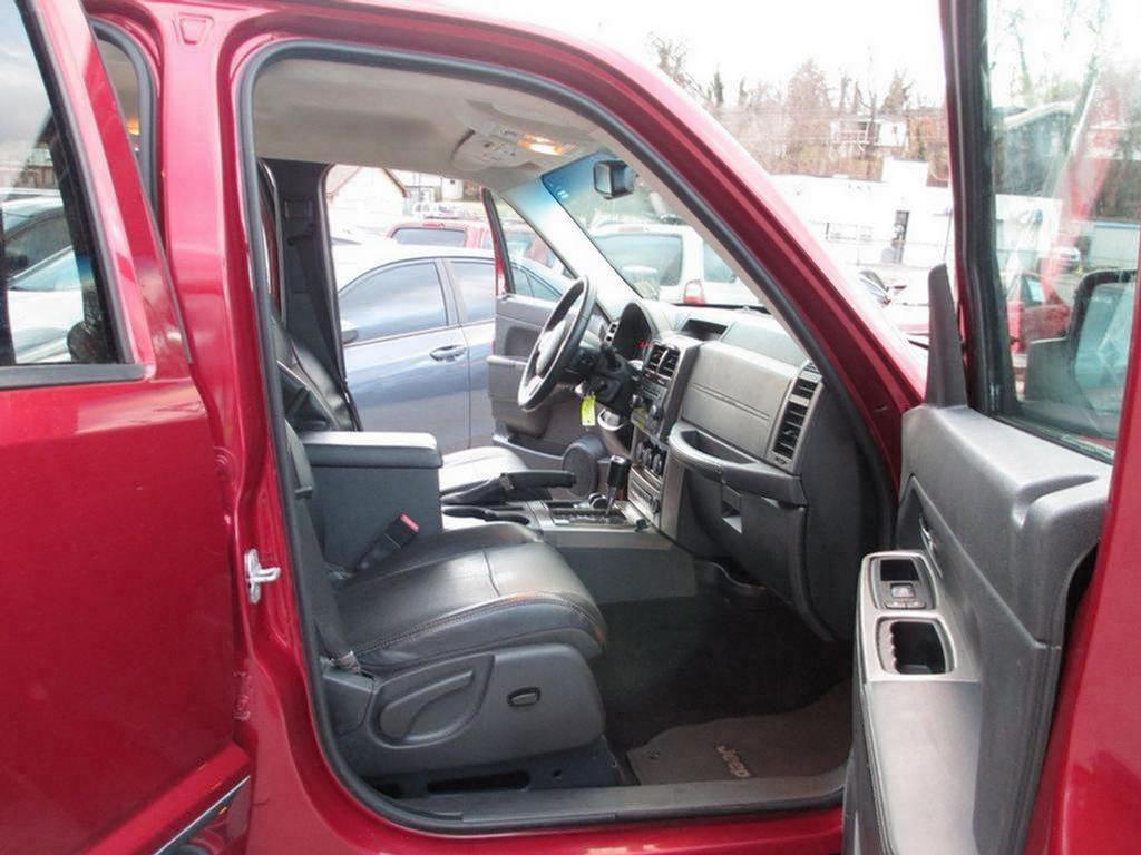 2012 Jeep Liberty - $5,995