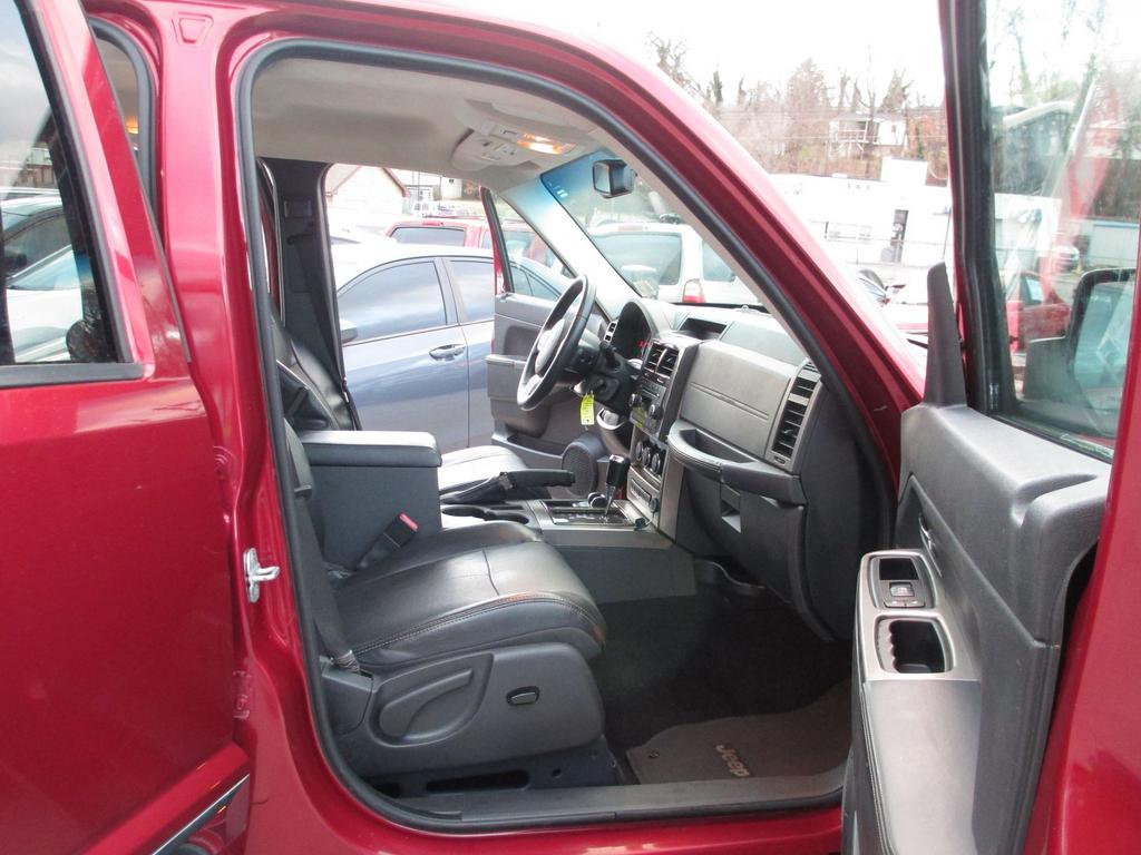 2012 Jeep Liberty - $5,995