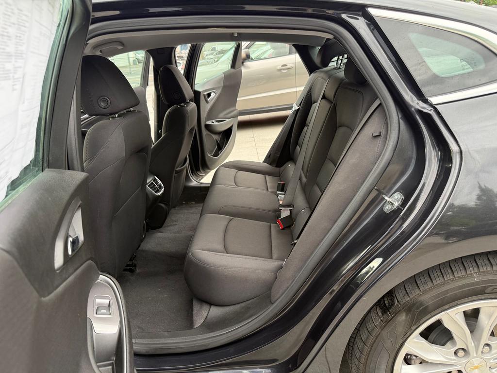 2023 Chevrolet Malibu - $18,500