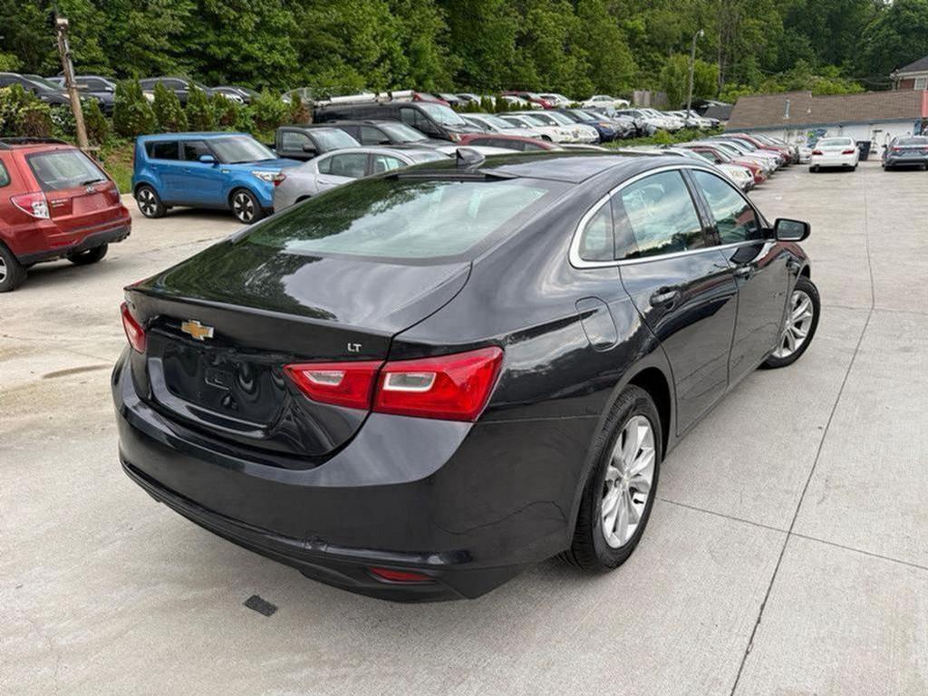 2023 Chevrolet Malibu - $18,500