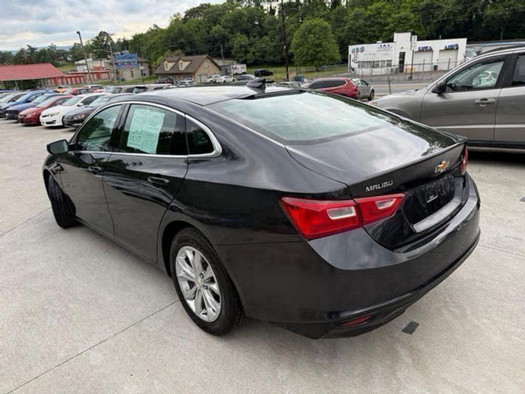 2023 Chevrolet Malibu - $18,500