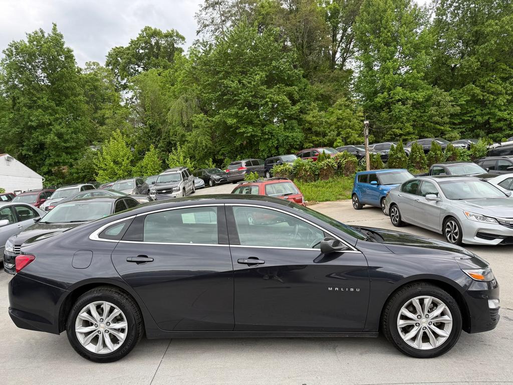 2023 Chevrolet Malibu - $18,500