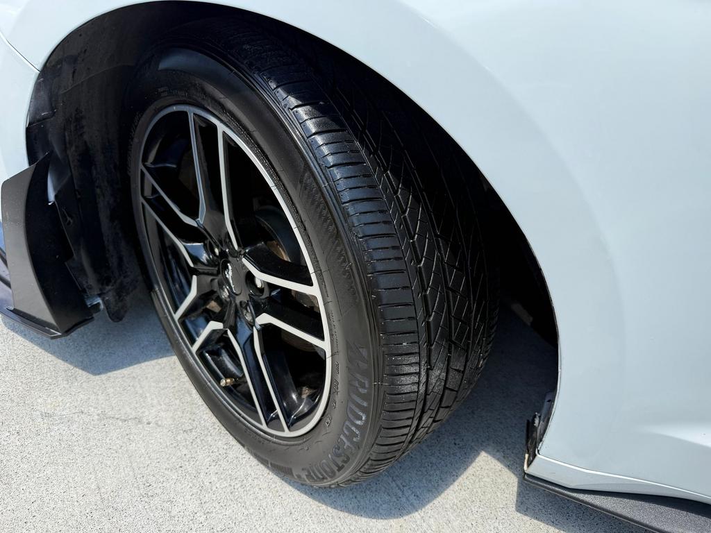 2020 Ford Mustang - $19,995