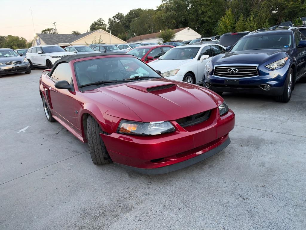 2001 Ford Mustang - $2,995