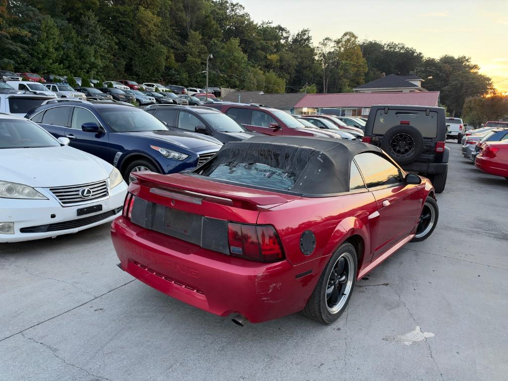 2001 Ford Mustang - $2,995