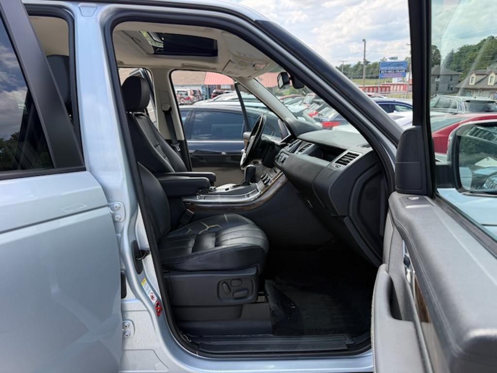 2010 Land Rover Range Rover Sport - $6,995