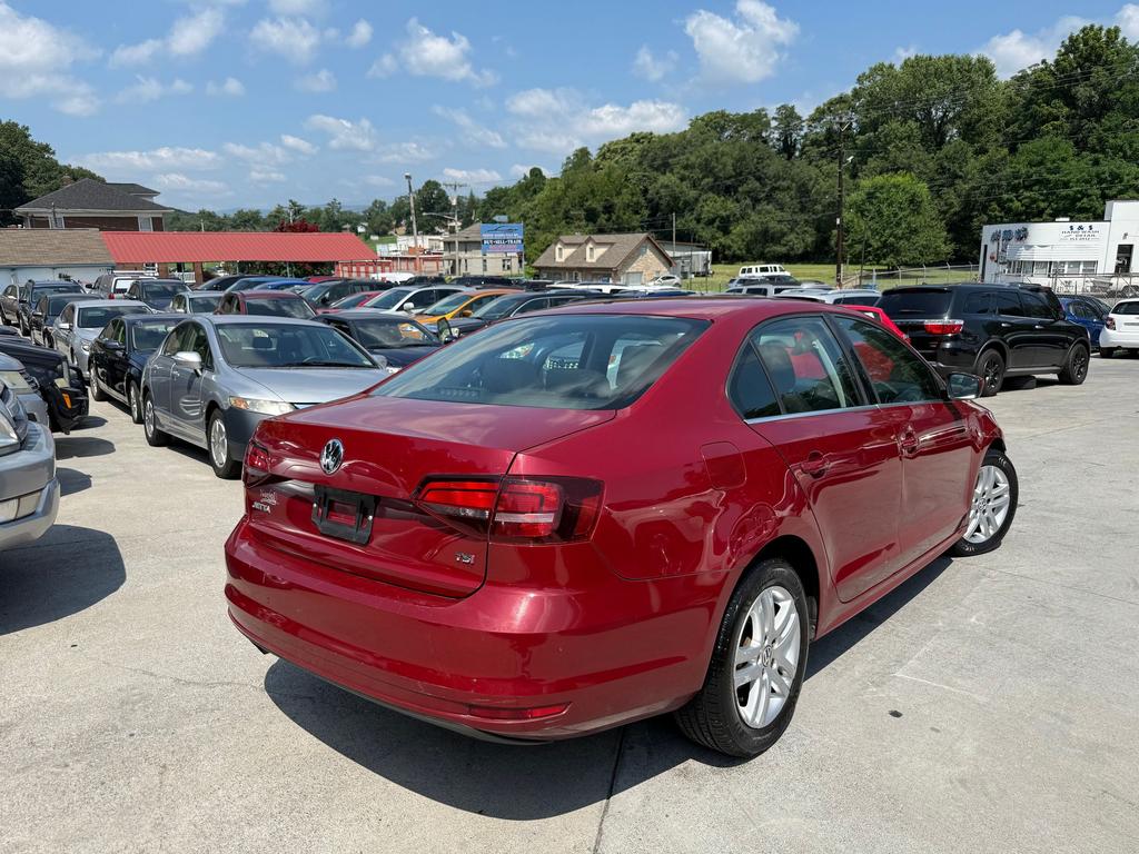 2017 Volkswagen Jetta - $7,500