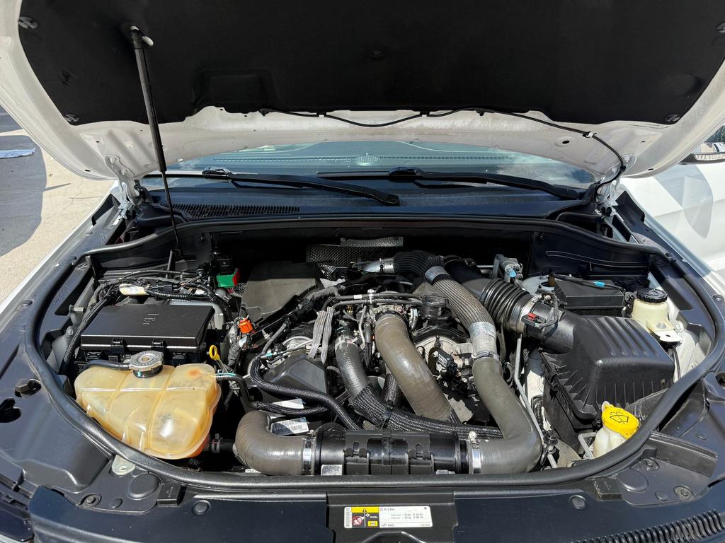 2014 Jeep Cherokee - $9,500