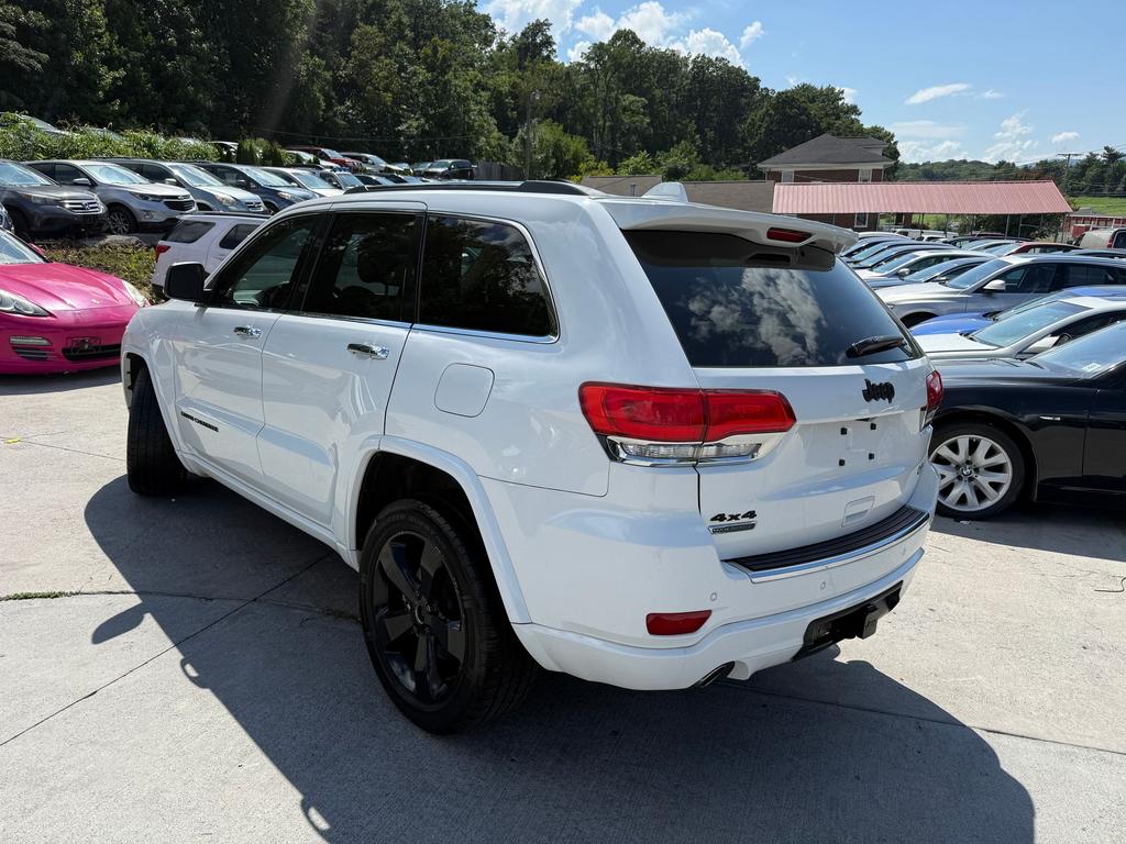 2014 Jeep Cherokee - $9,500