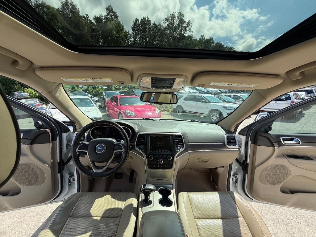 2014 Jeep Cherokee - $9,500