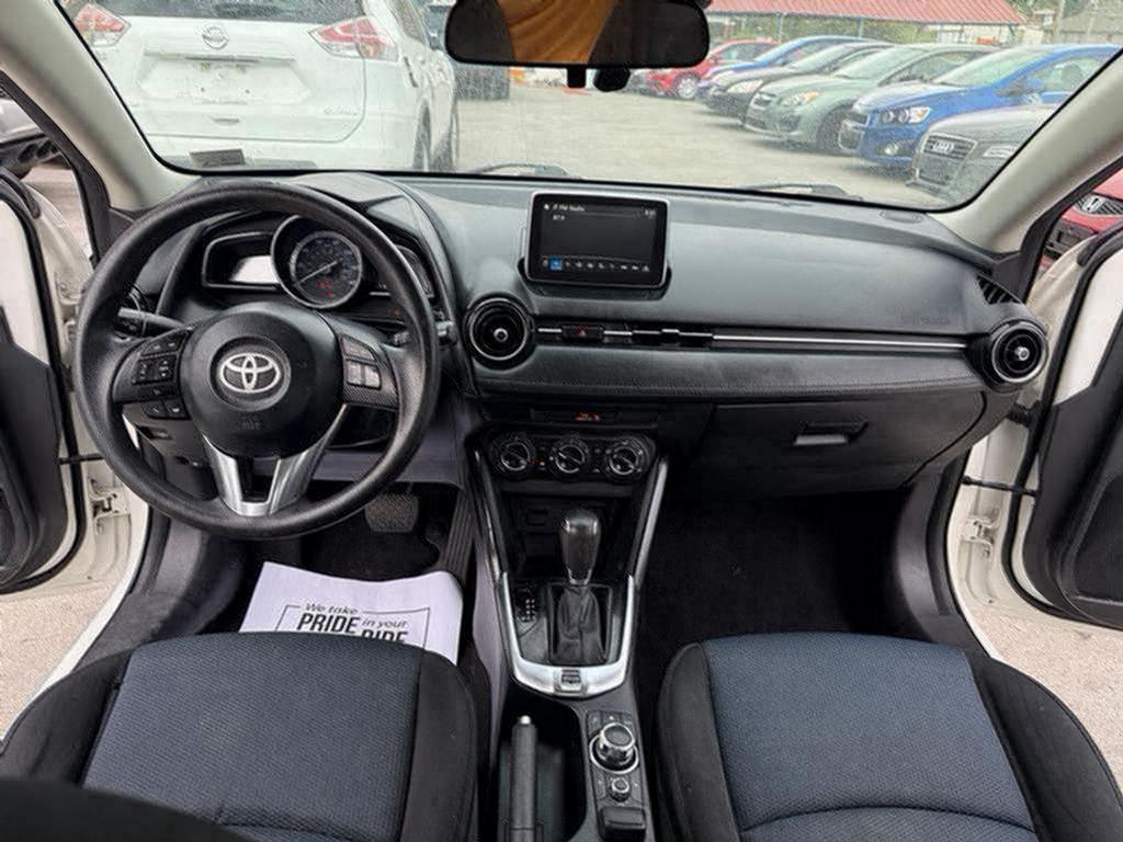 2018 Toyota Yaris - $8,500