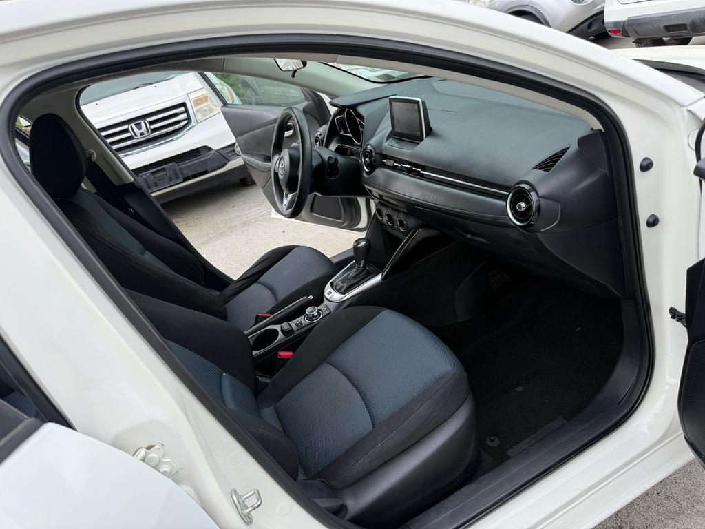 2018 Toyota Yaris - $8,500