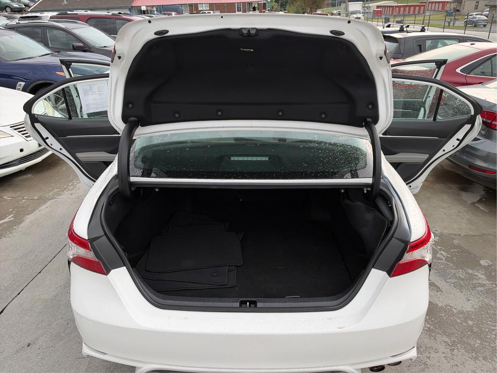 2020 Toyota Camry - $15,995