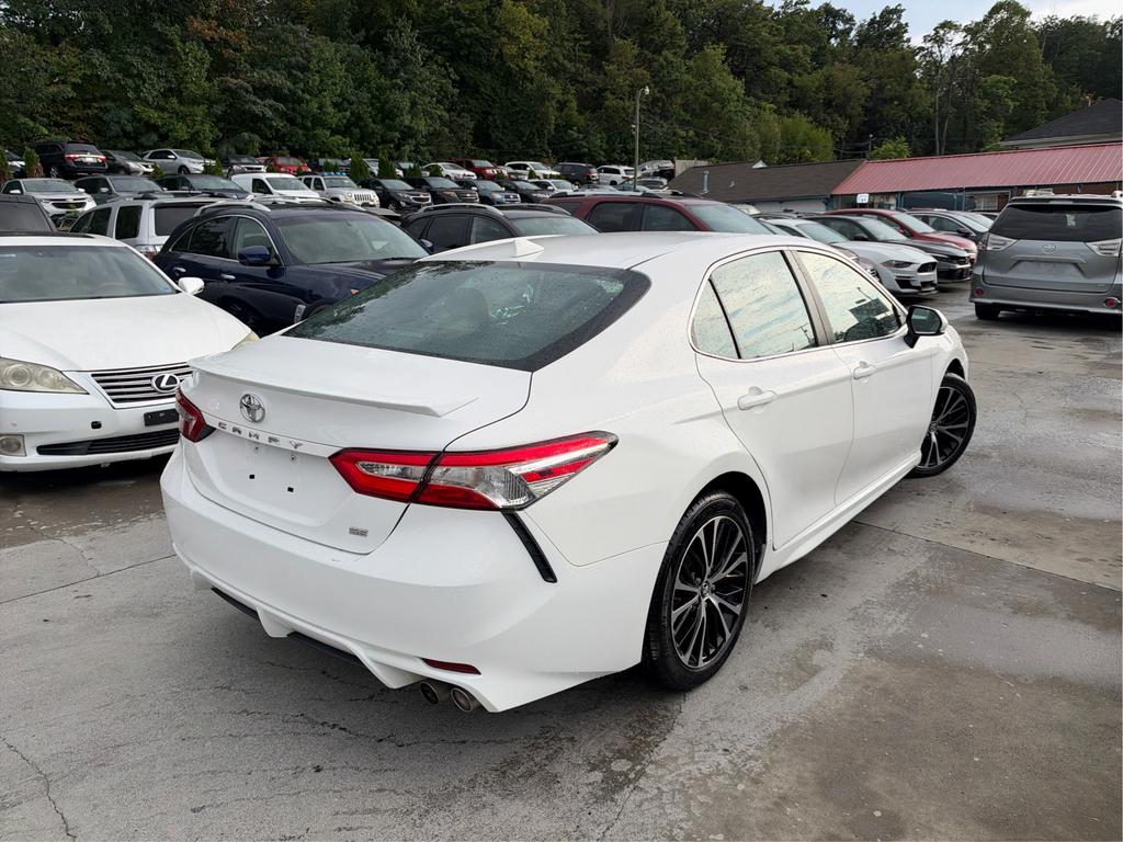 2020 Toyota Camry - $15,995