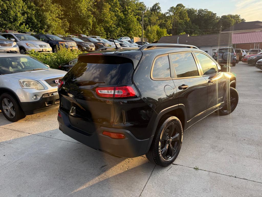 2016 Jeep Cherokee - $7,500