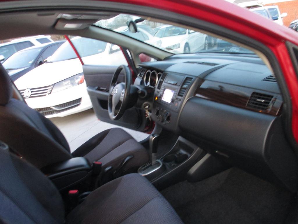 2011 Nissan Versa - $6,900