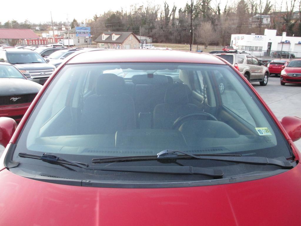 2011 Nissan Versa - $6,900
