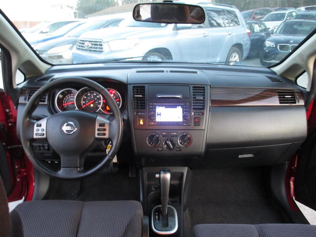 2011 Nissan Versa - $6,900
