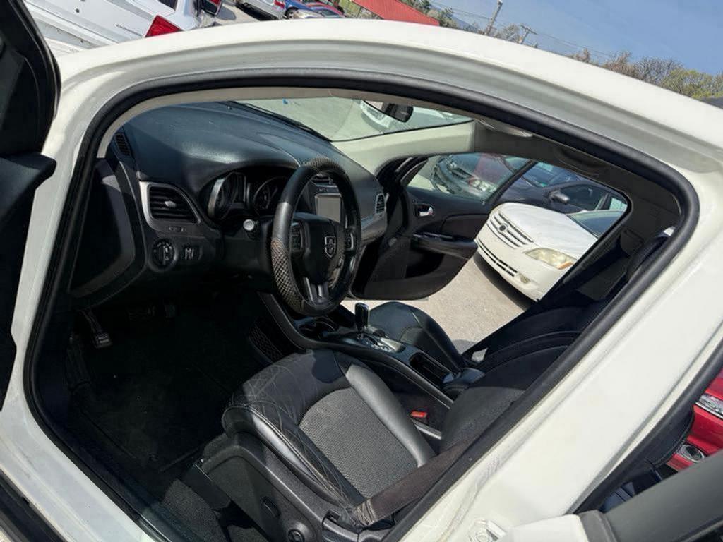 2018 Dodge Journey - $3,995