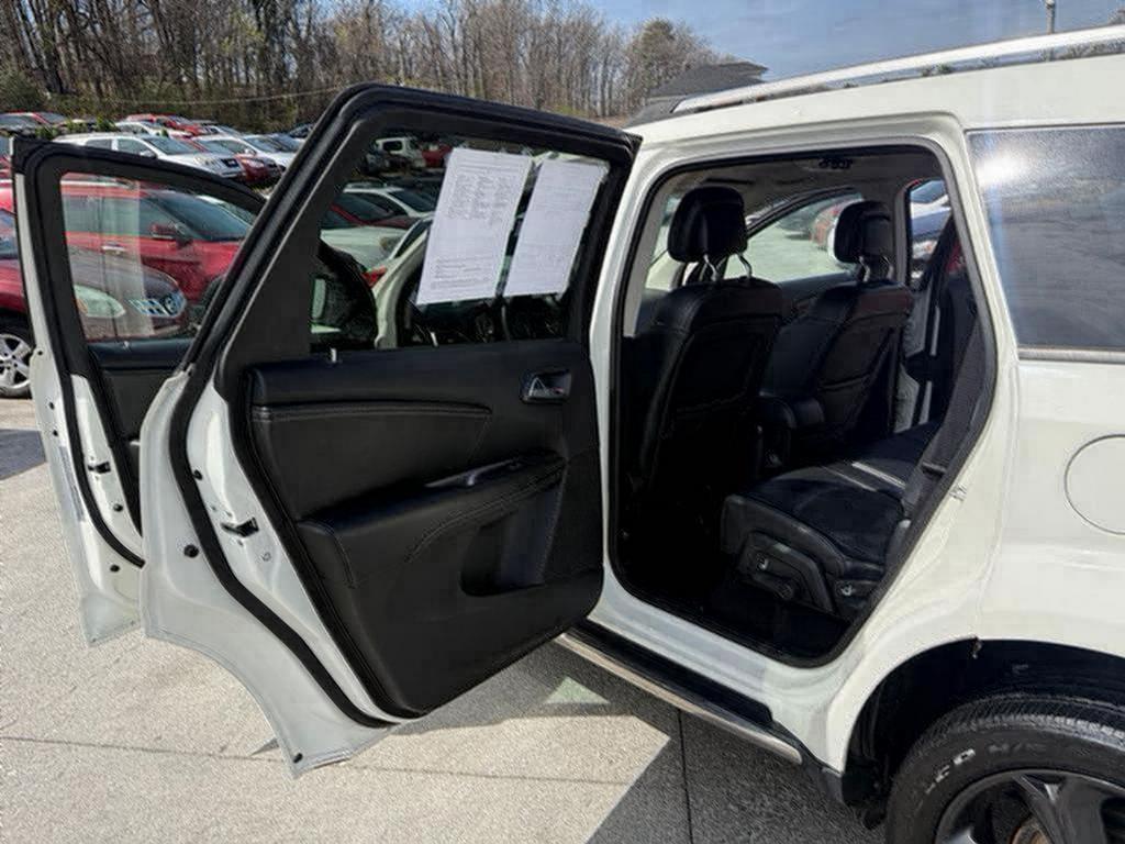 2018 Dodge Journey - $3,995