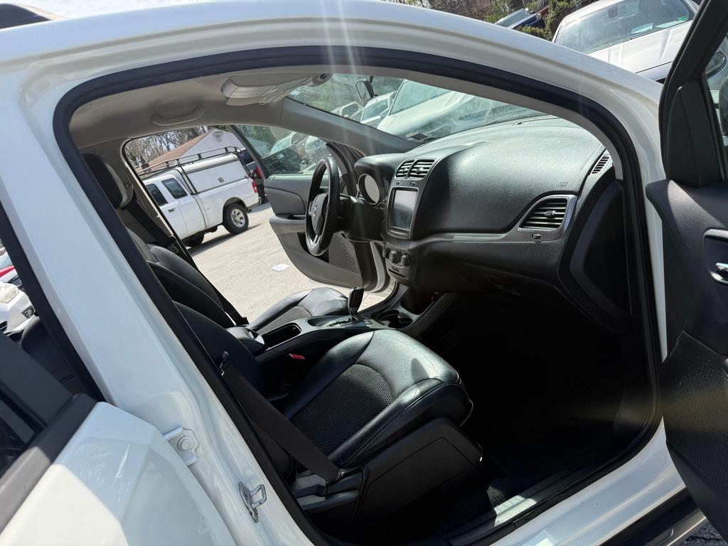 2018 Dodge Journey - $3,995