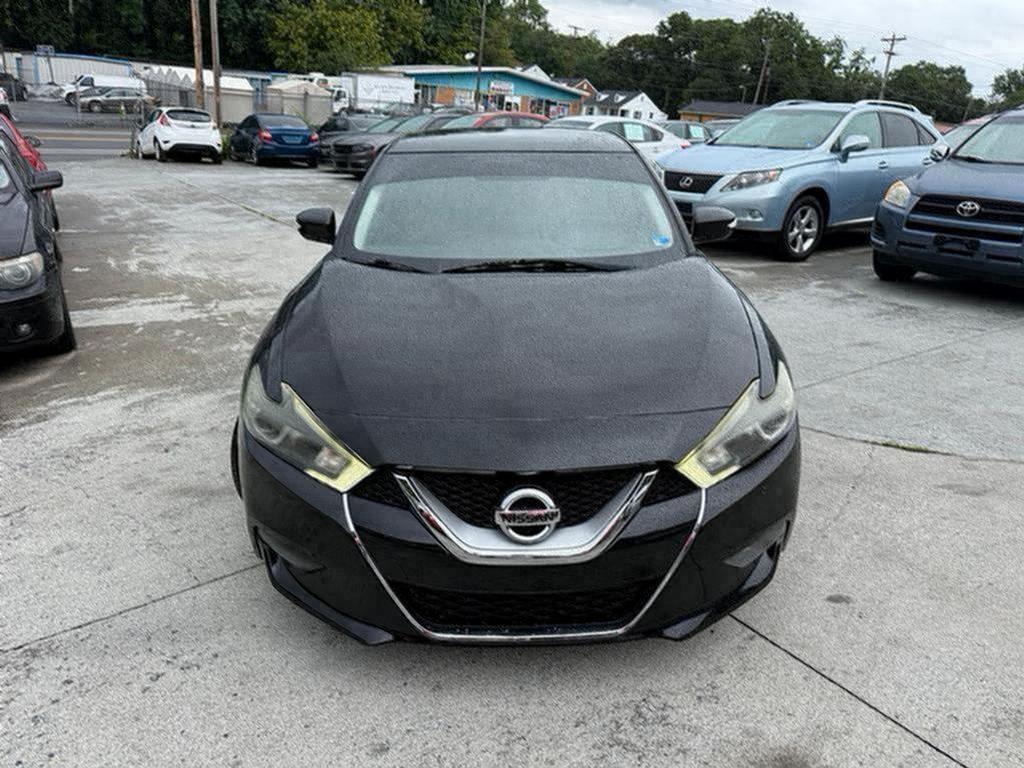 2018 Nissan Maxima - $9,500