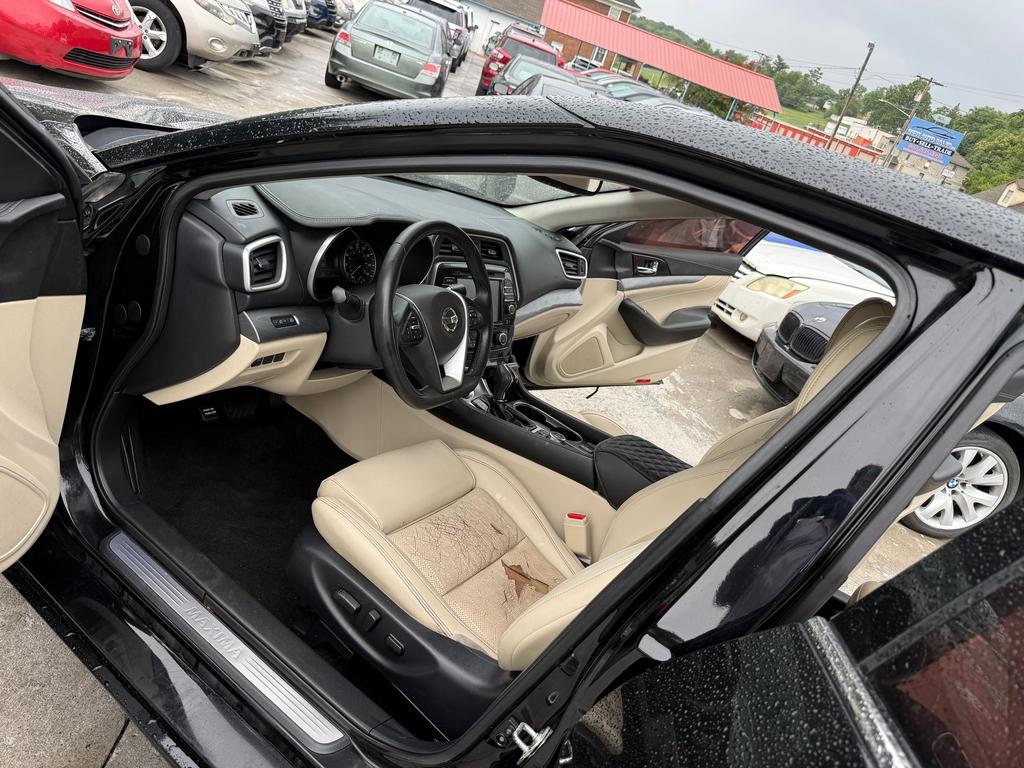 2018 Nissan Maxima - $9,500