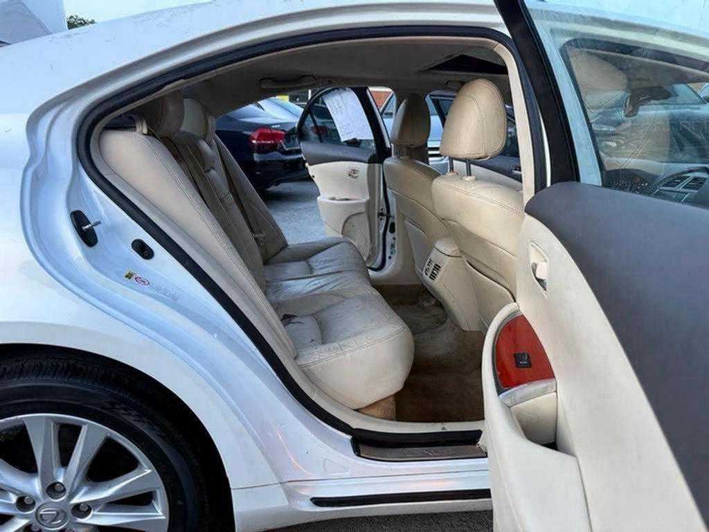 2011 Lexus ES - $4,995