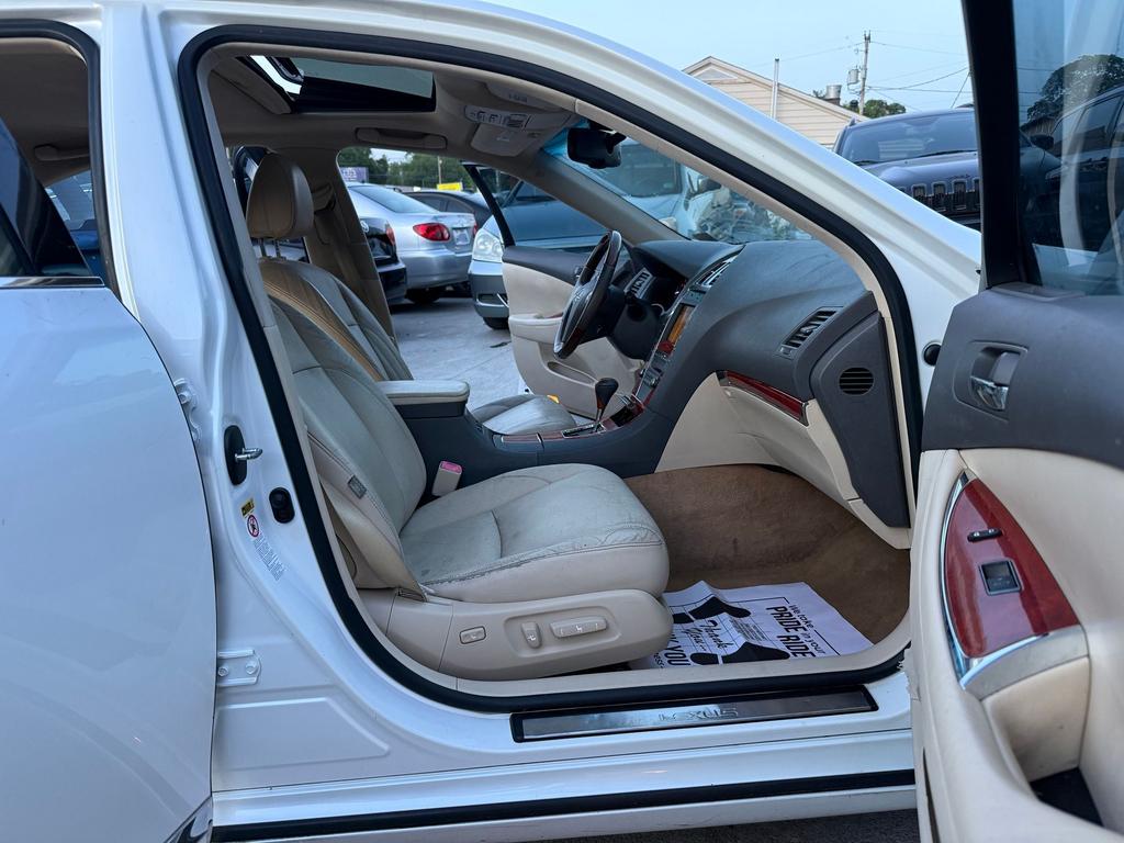 2011 Lexus ES - $4,995