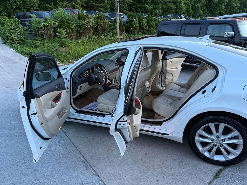 2011 Lexus ES - $4,995