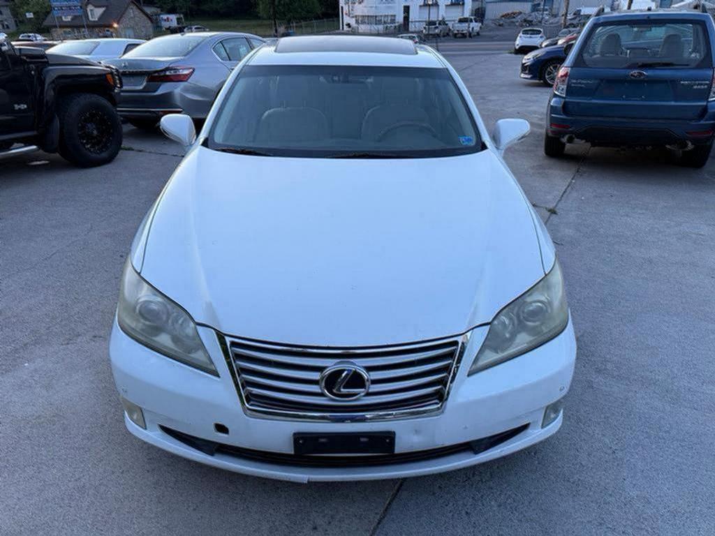 2011 Lexus ES - $4,995