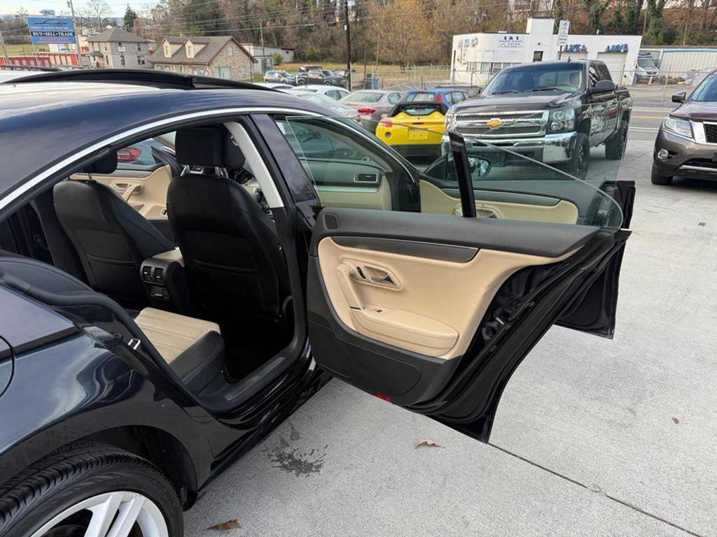 2013 Volkswagen Passat - $7,995
