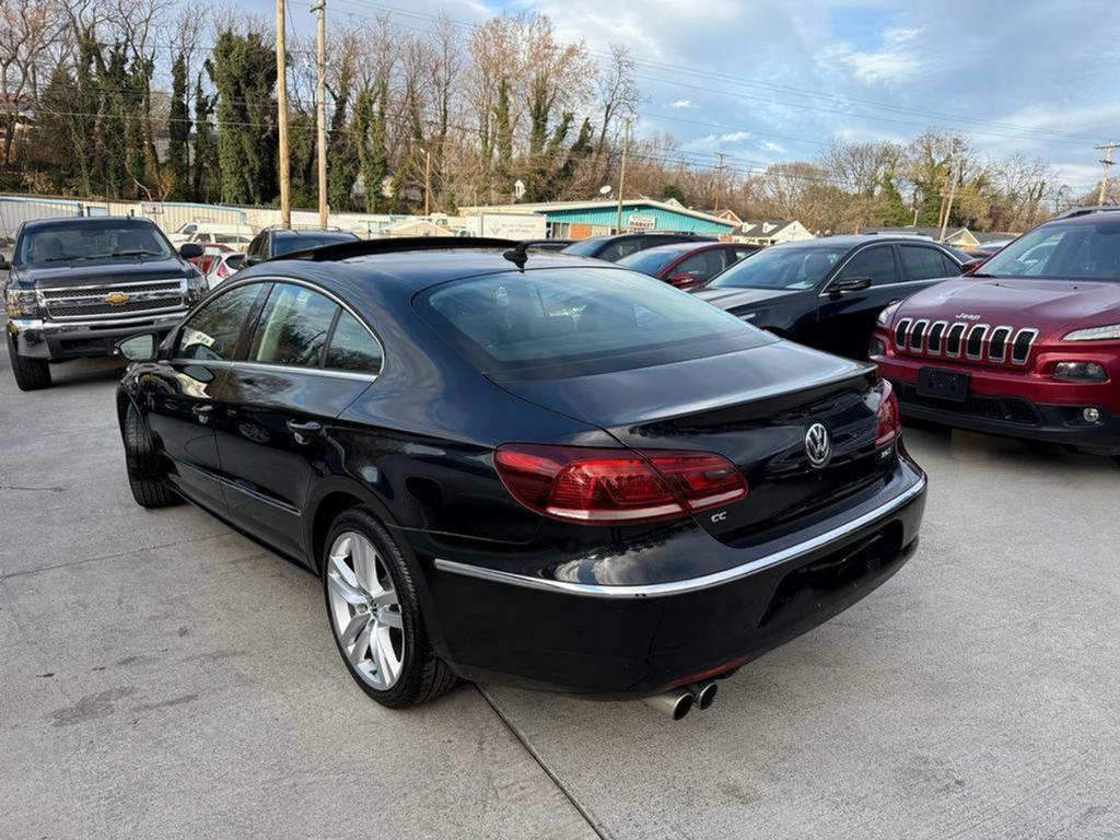 2013 Volkswagen Passat - $7,995