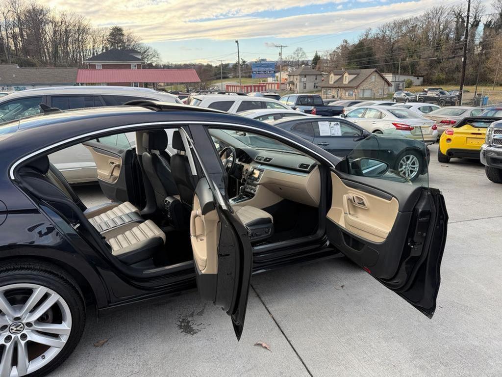 2013 Volkswagen Passat - $7,995
