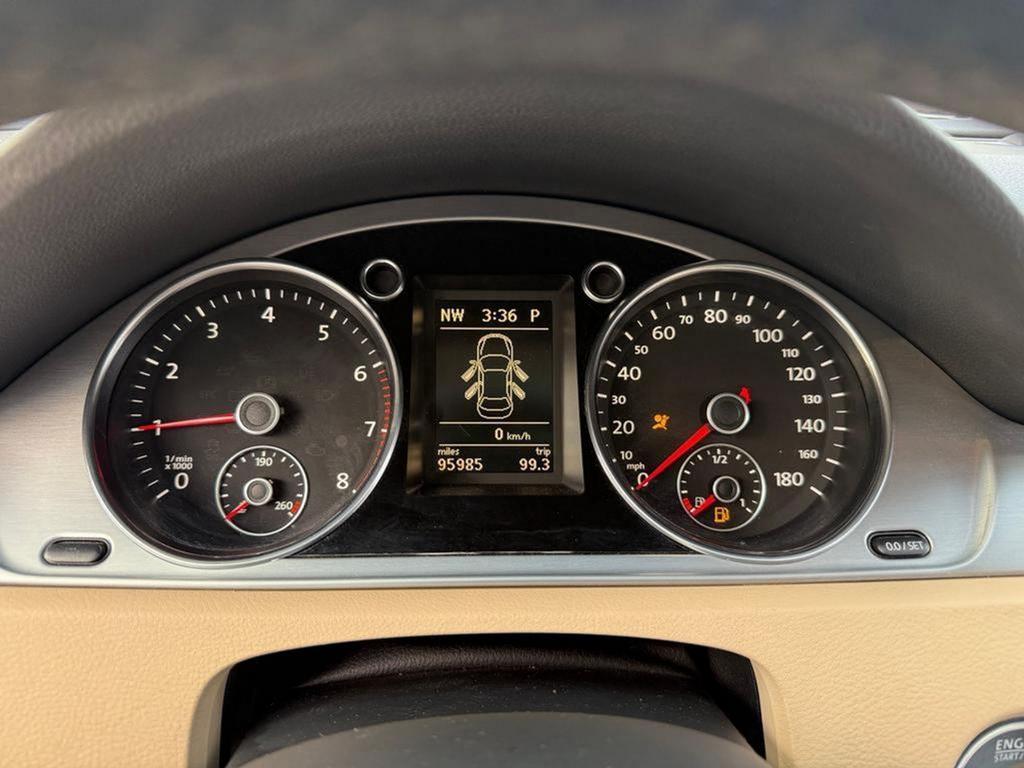 2013 Volkswagen Passat - $7,995