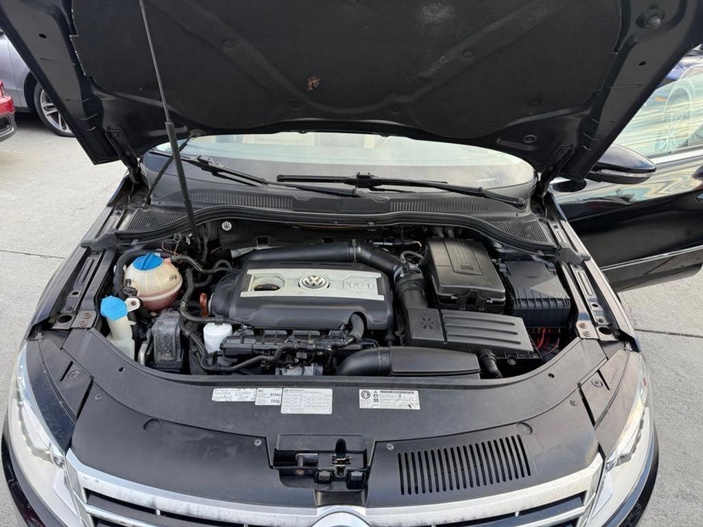 2013 Volkswagen Passat - $7,995