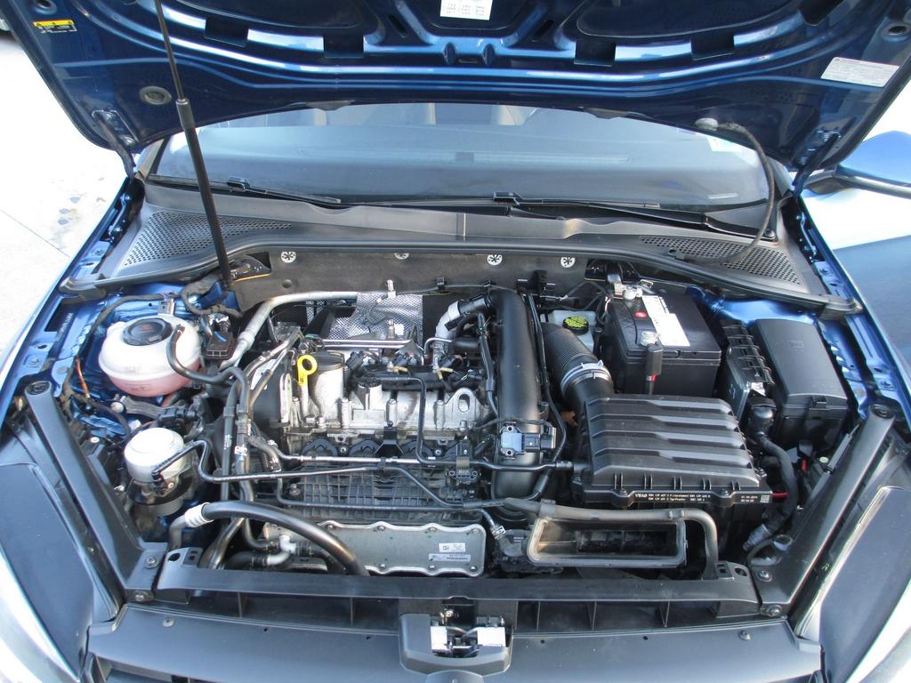 2019 Volkswagen Golf - $8,995