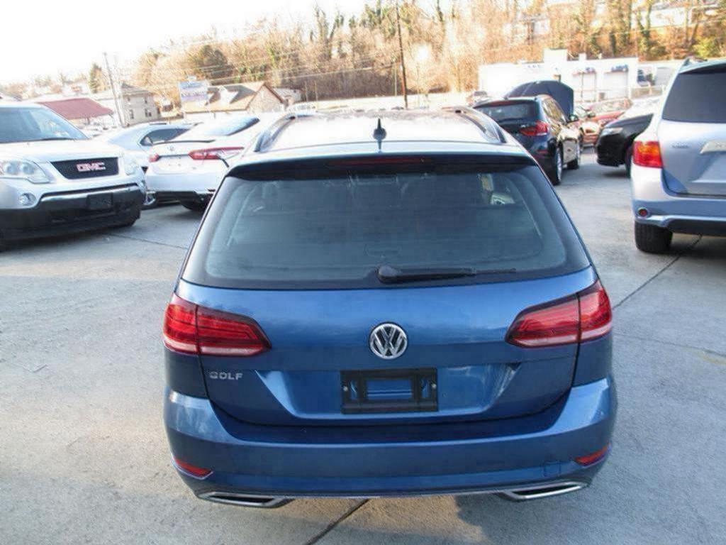 2019 Volkswagen Golf - $8,995