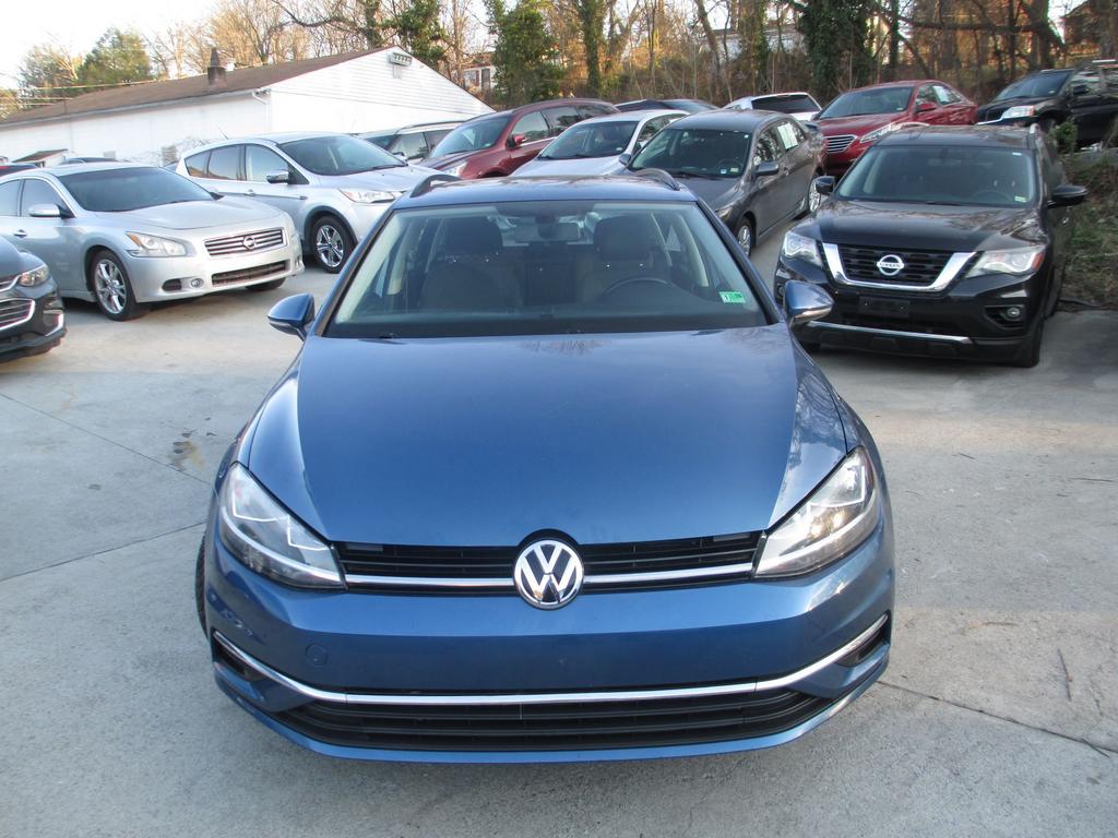 2019 Volkswagen Golf - $8,995