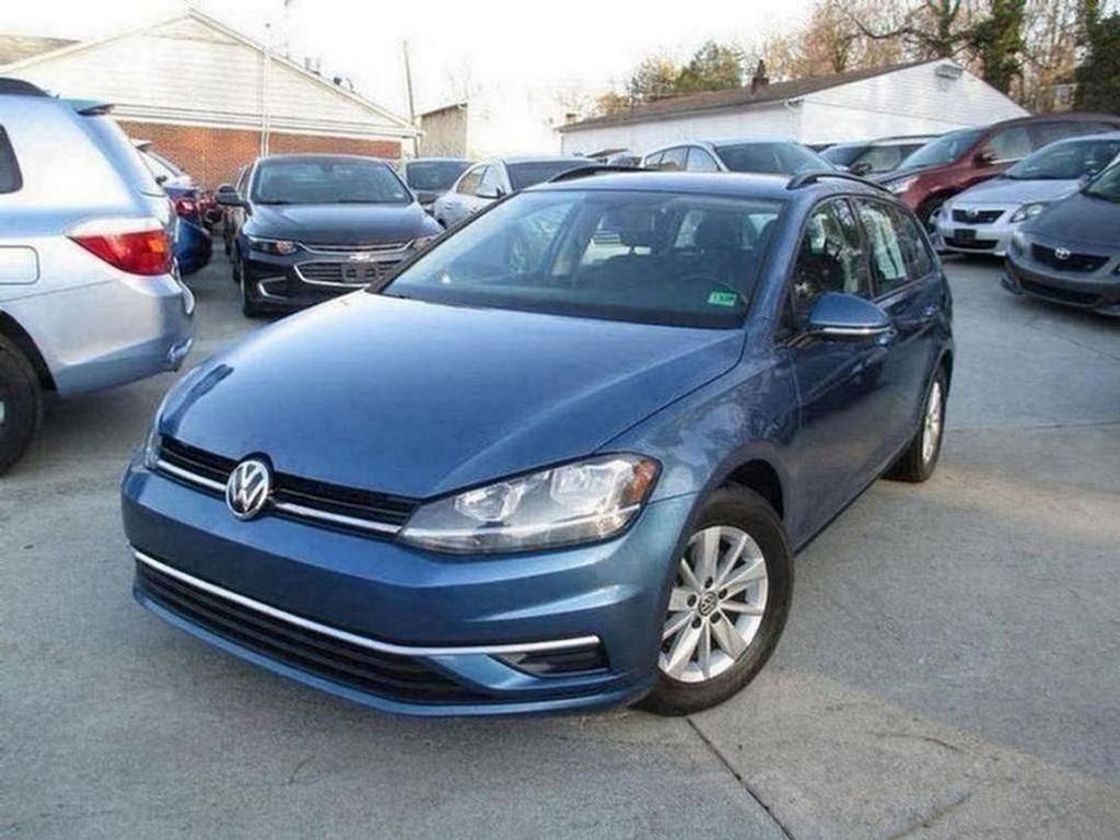 2019 Volkswagen Golf - $8,995
