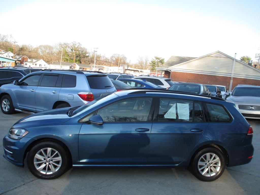 2019 Volkswagen Golf - $8,995