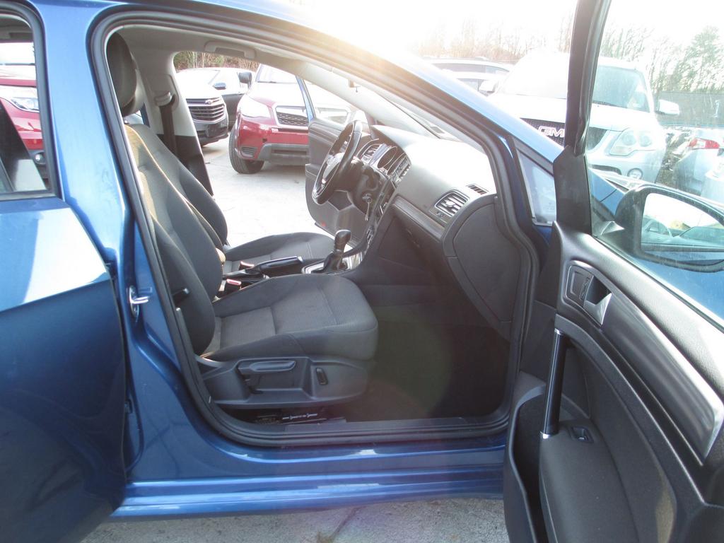 2019 Volkswagen Golf - $8,995