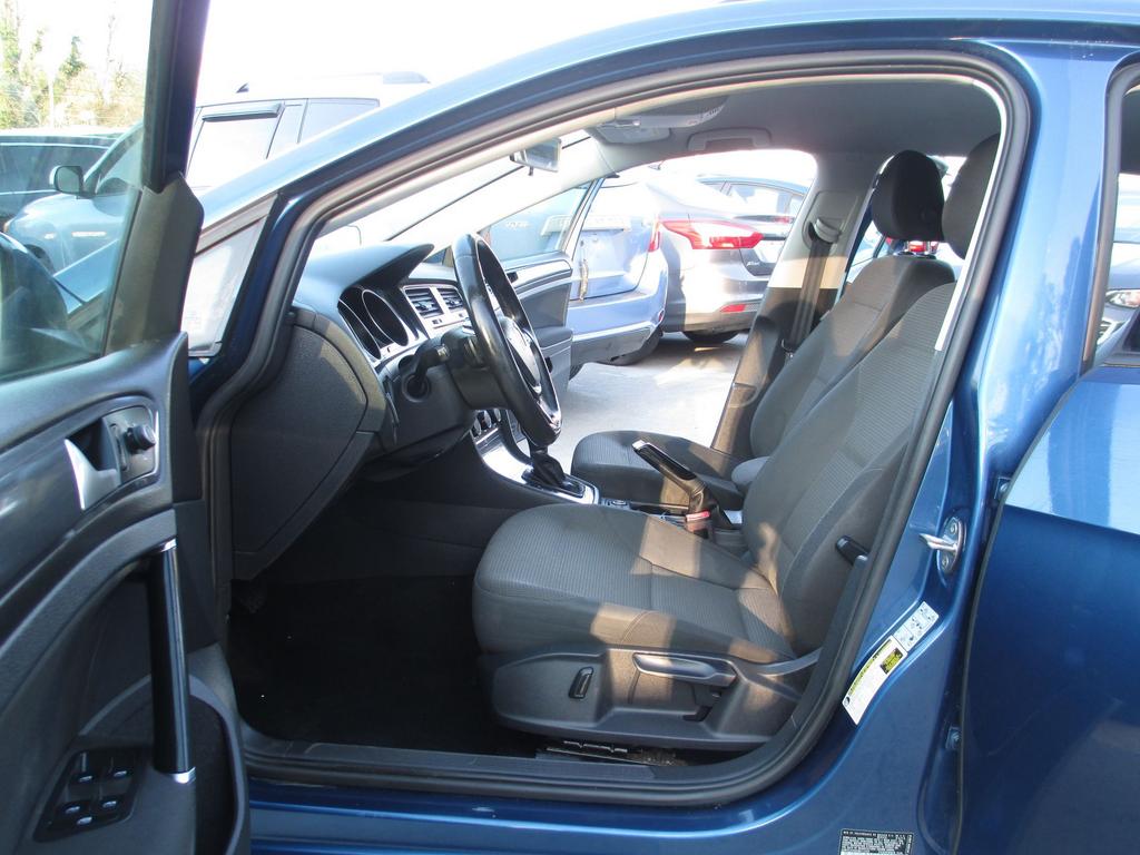 2019 Volkswagen Golf - $8,995