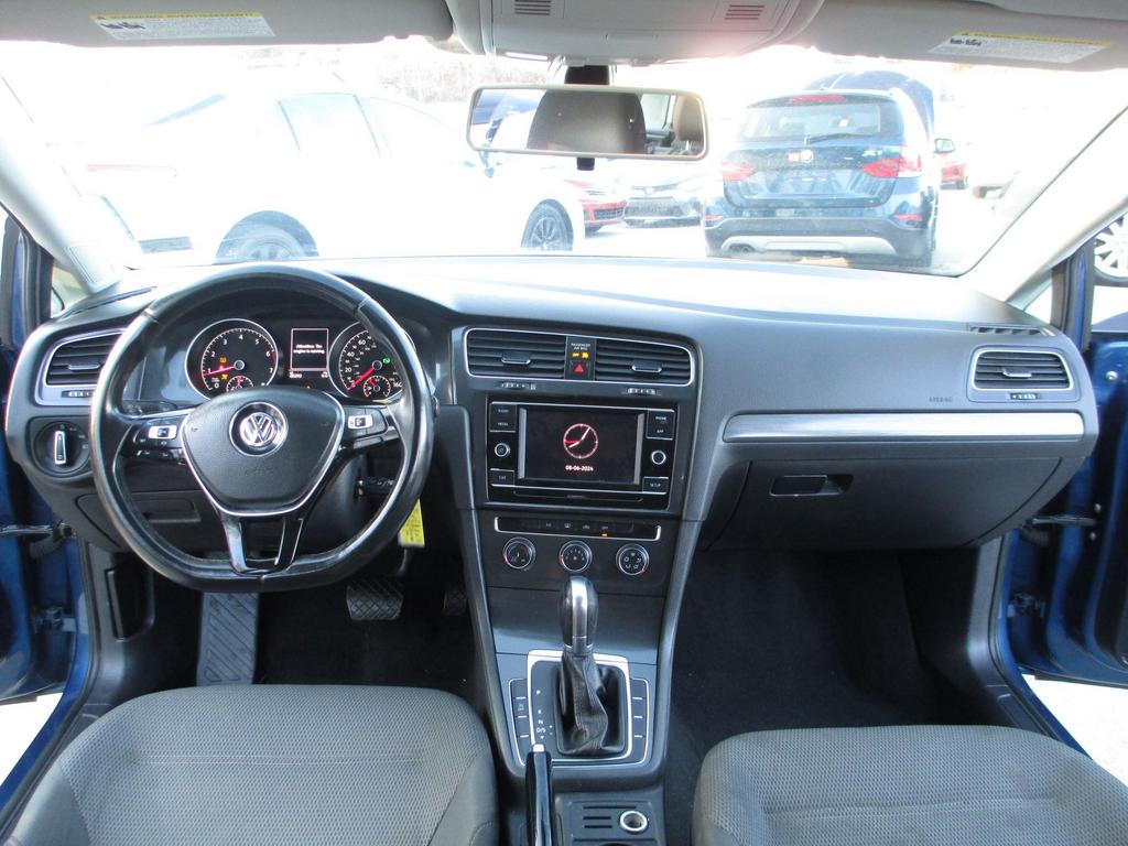 2019 Volkswagen Golf - $8,995