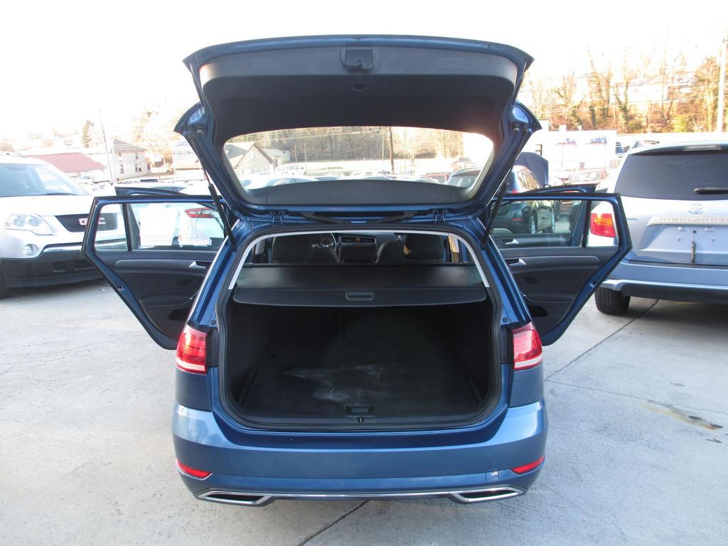 2019 Volkswagen Golf - $8,995