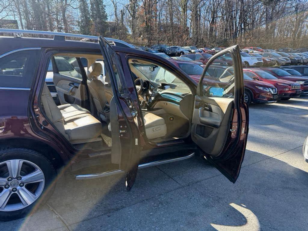 2013 Acura MDX - $8,900